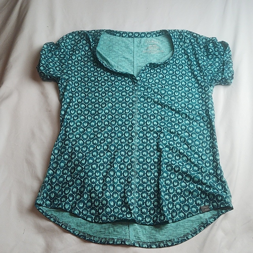 L.L.Bean Short Sleeve Button-Front Top Teal Geometric Print Women's Size XS